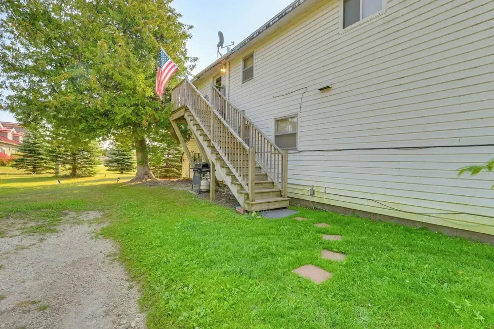 Cozy Apt < 1 Mi Near Lake Huron & Mackinac Island!