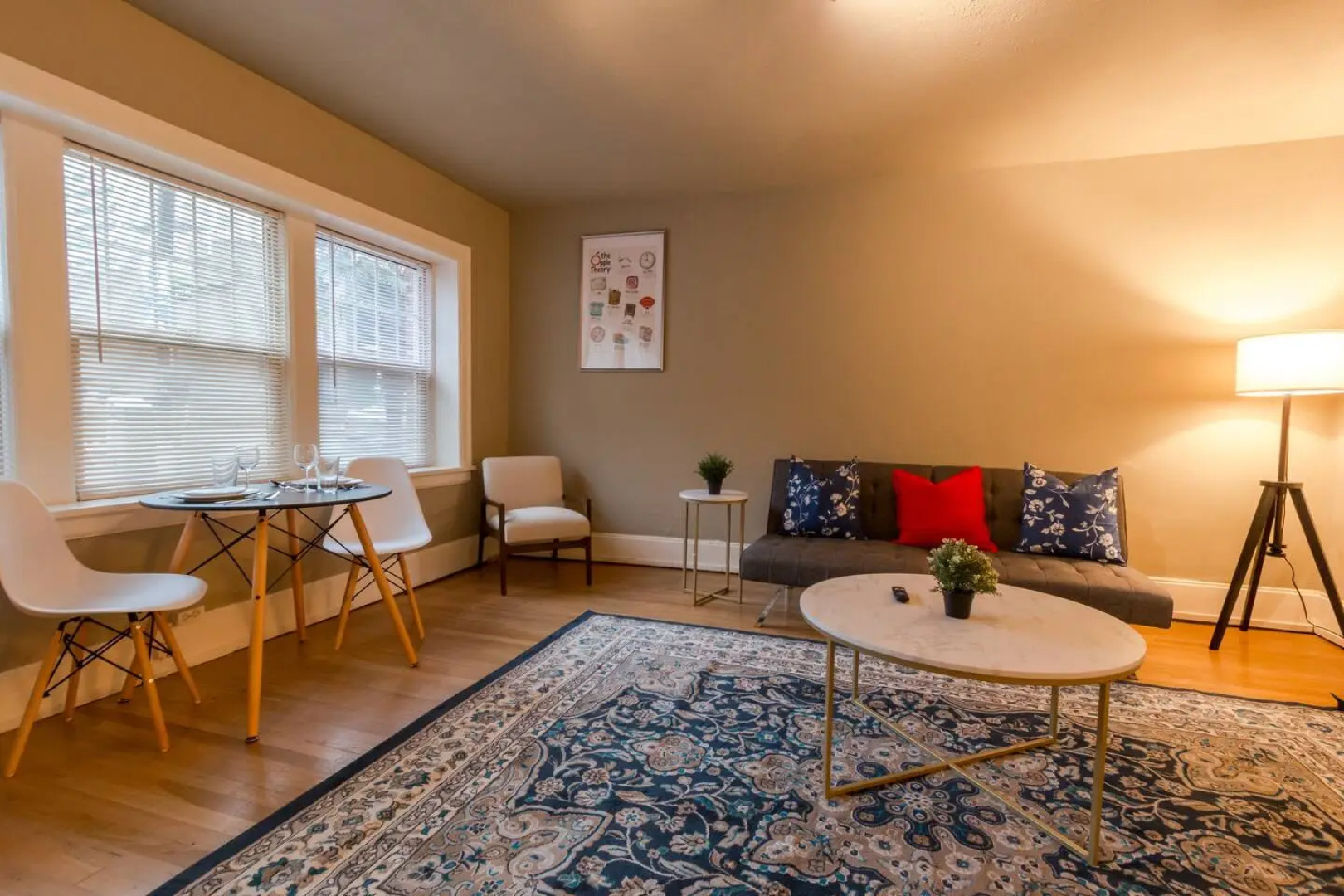 Condo in Historic Building - Long Term Stays Welcome!