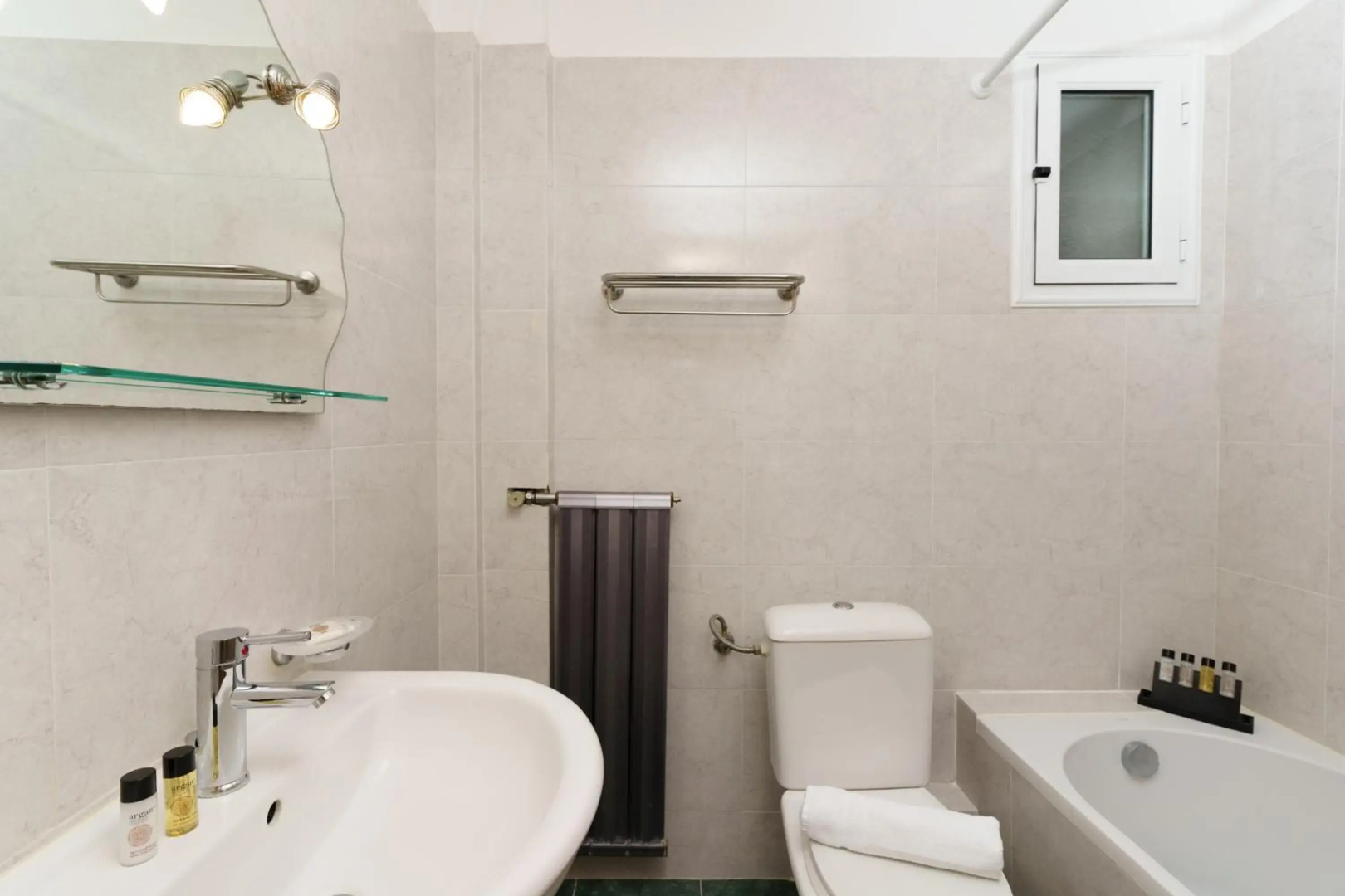 Stefania Beach Resort