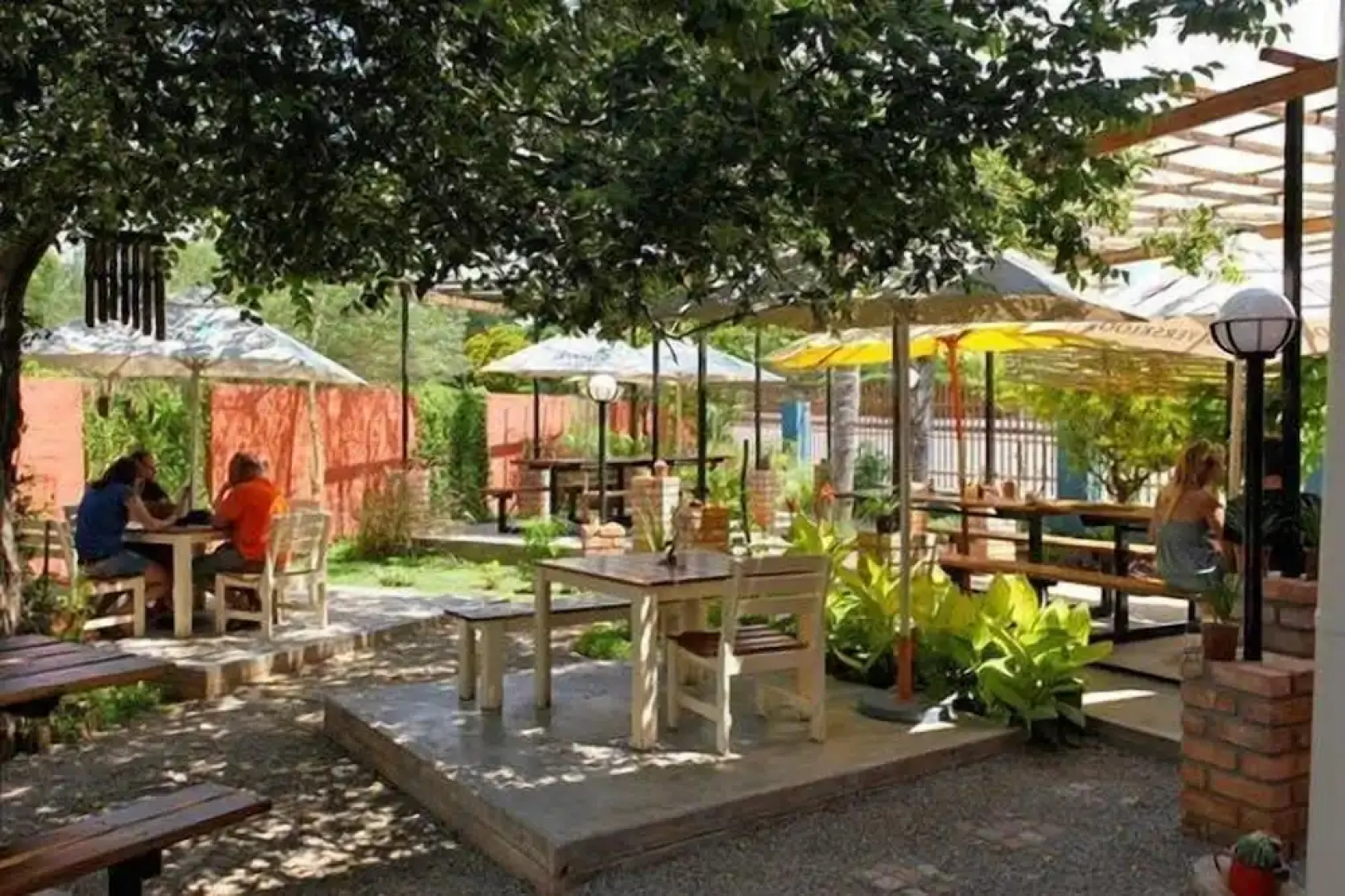 The Farmhouse B&B Beergarden CC