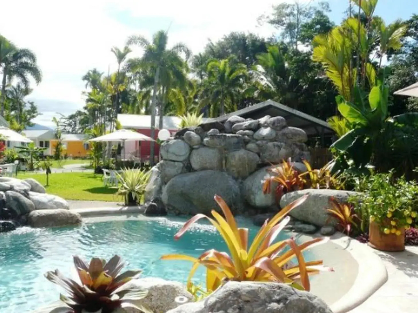 Mossman Resort Holiday Villas