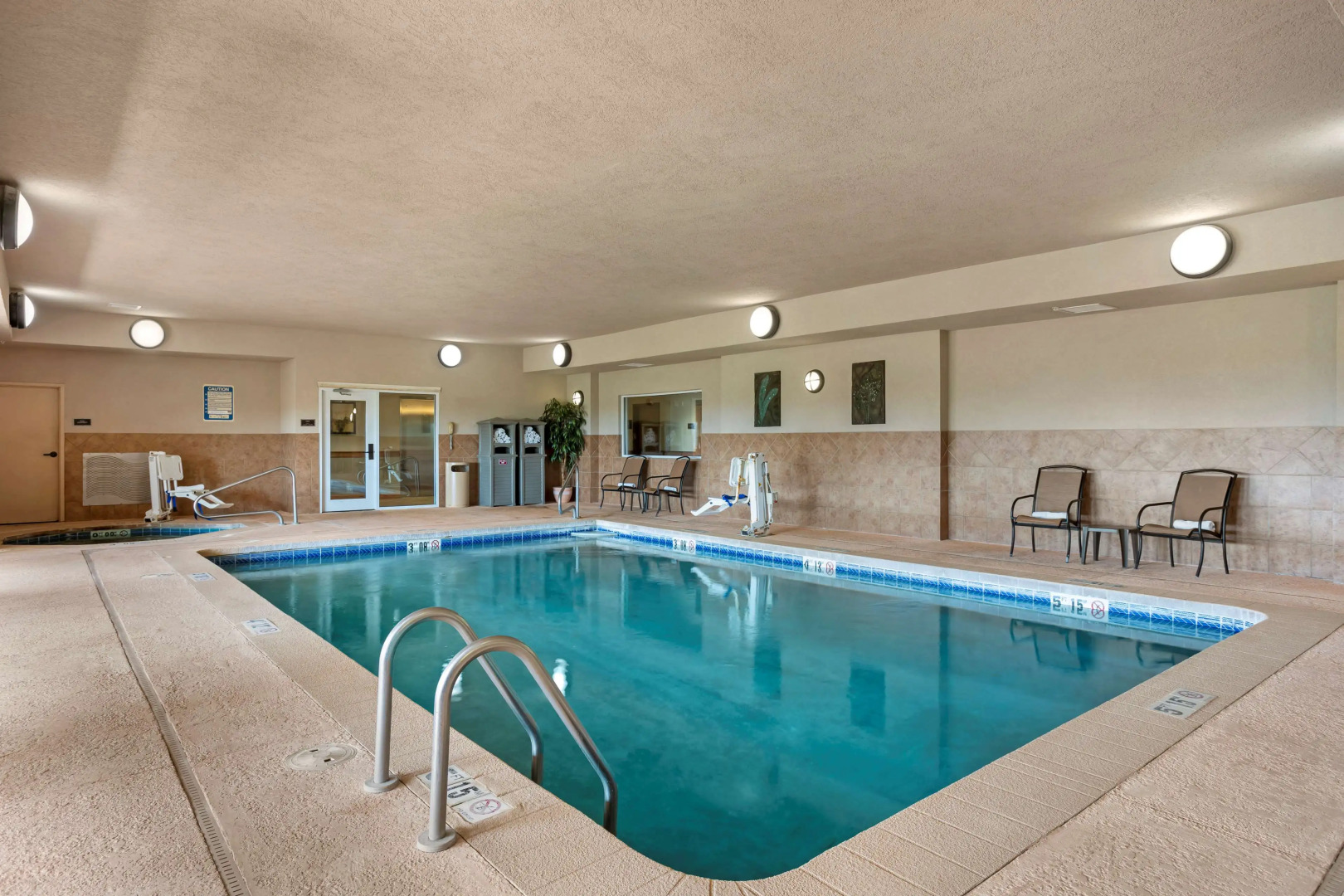 Best Western Plus Capital Inn