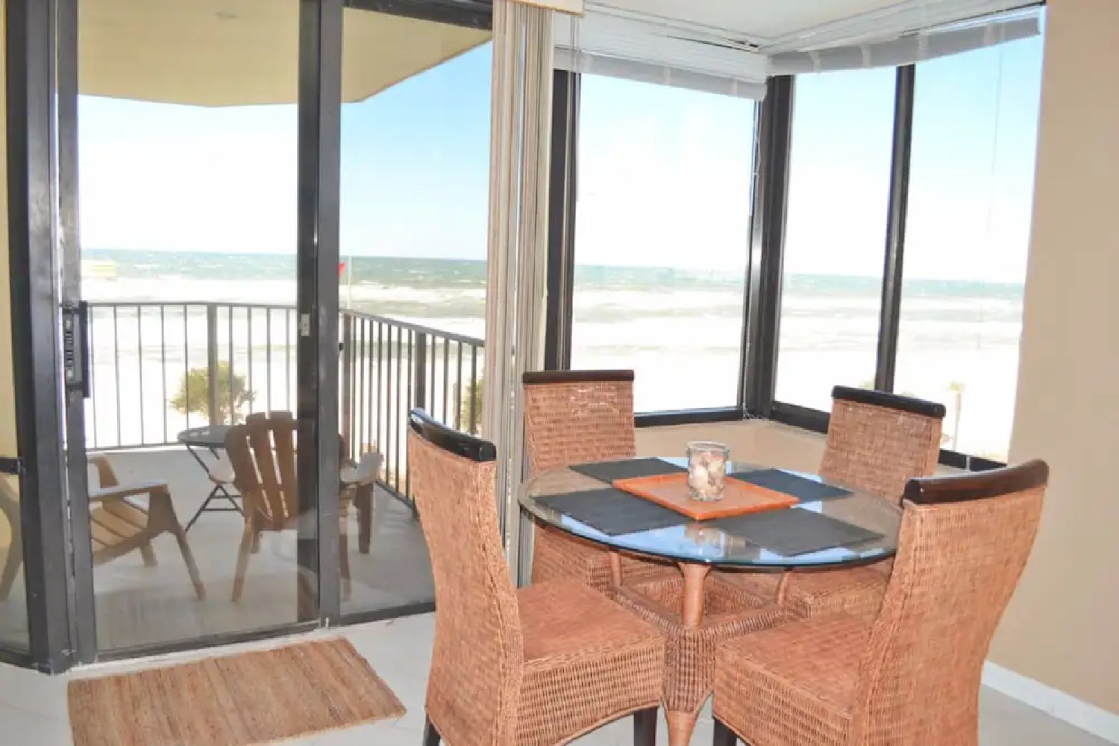 Sunbird Suites by Royal American Beach Getaways