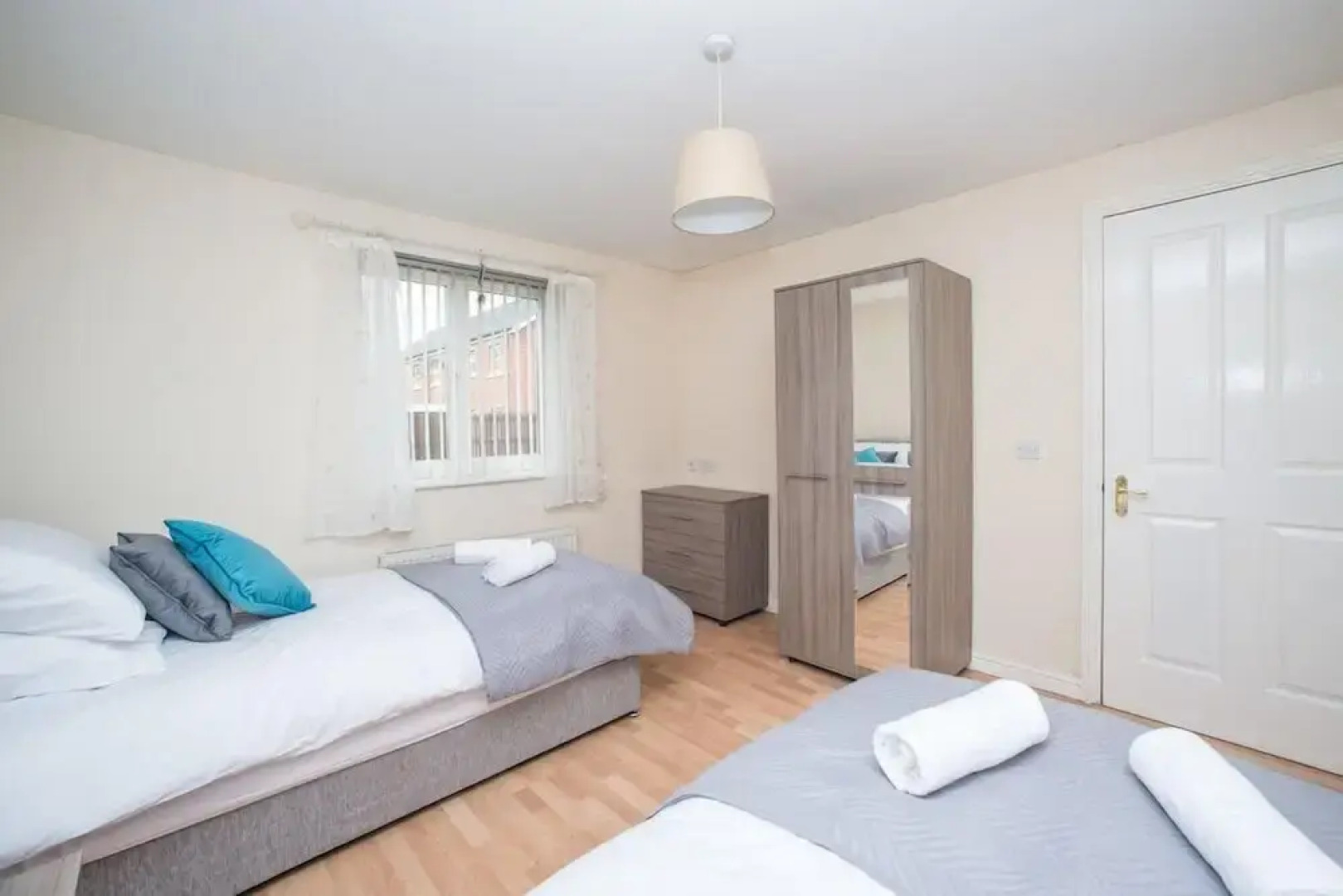 Beautiful Sea Winnings Two-bedroom Apartment