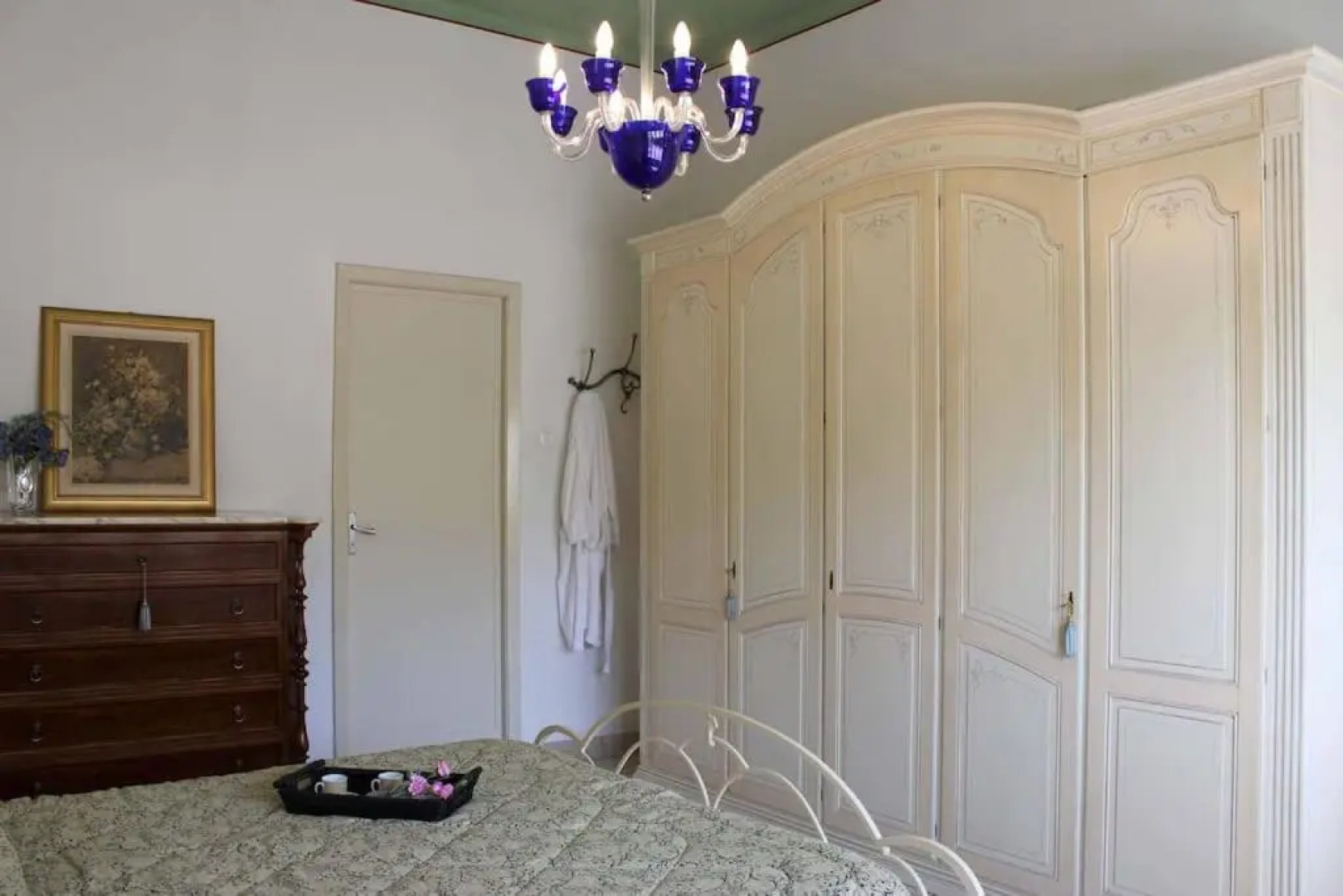 Villa Floridia, just 300 m from the sea