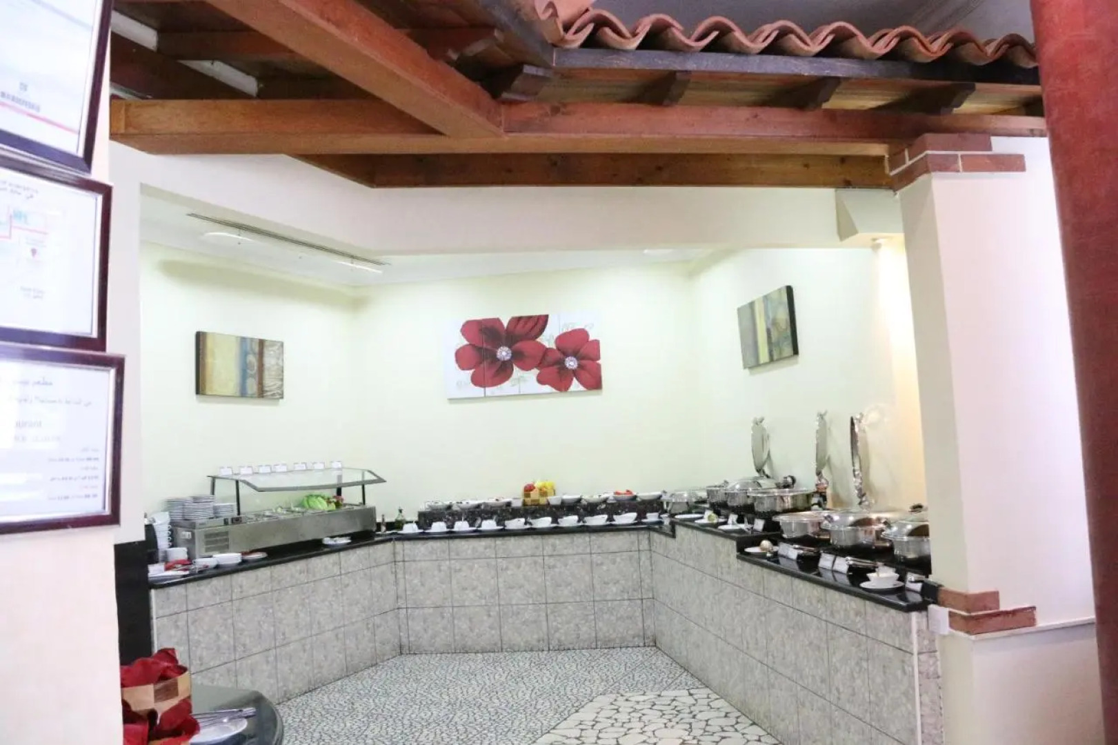 Grand Continental Hotel