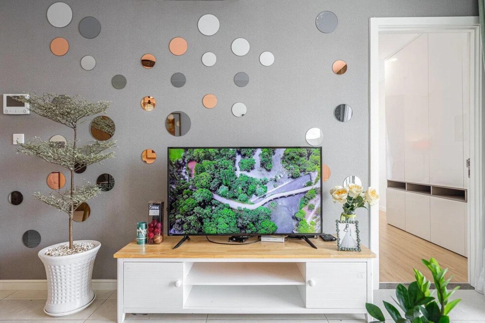 Justay Tresor Bach Dang River