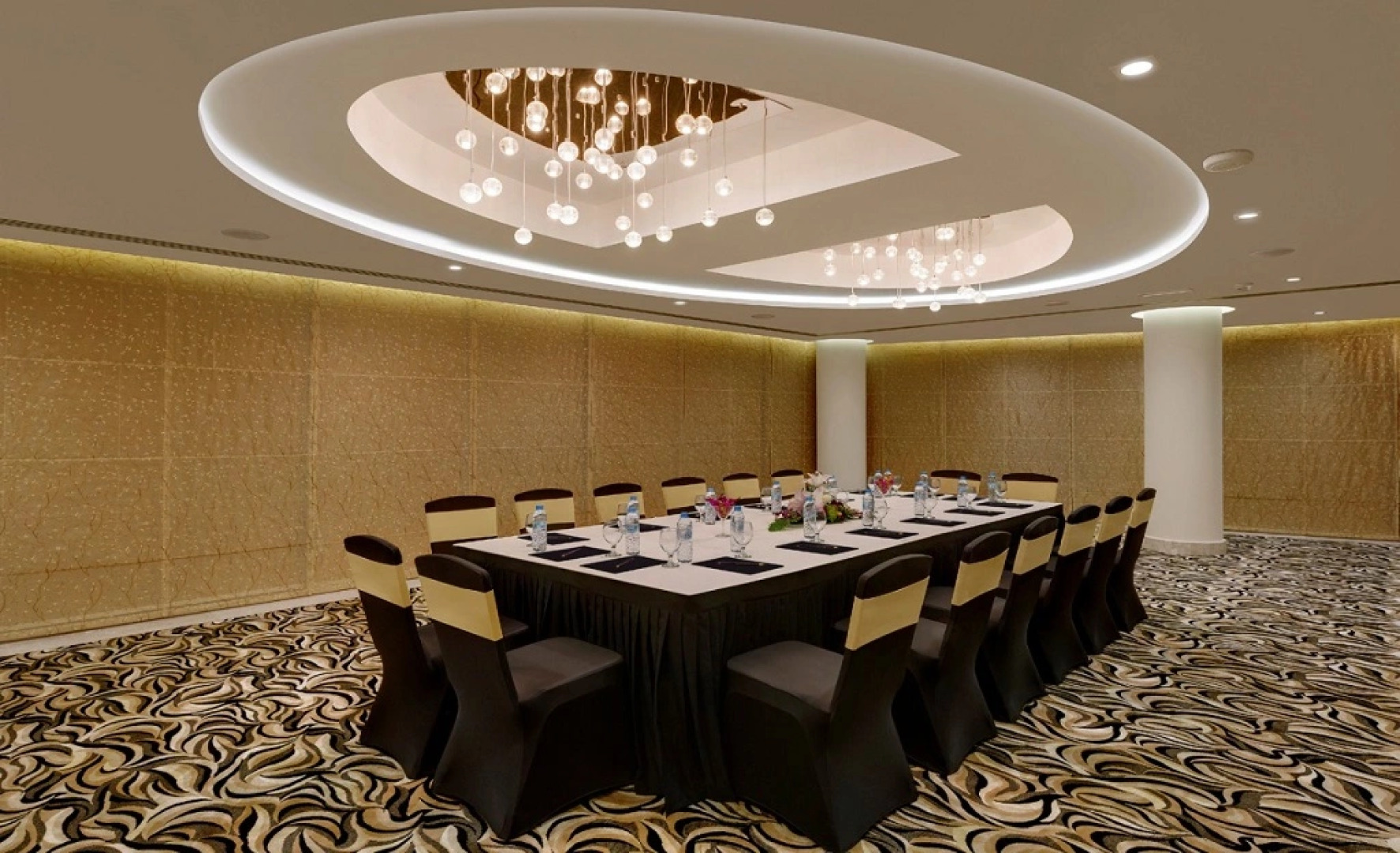 Landmark Plaza Hotel