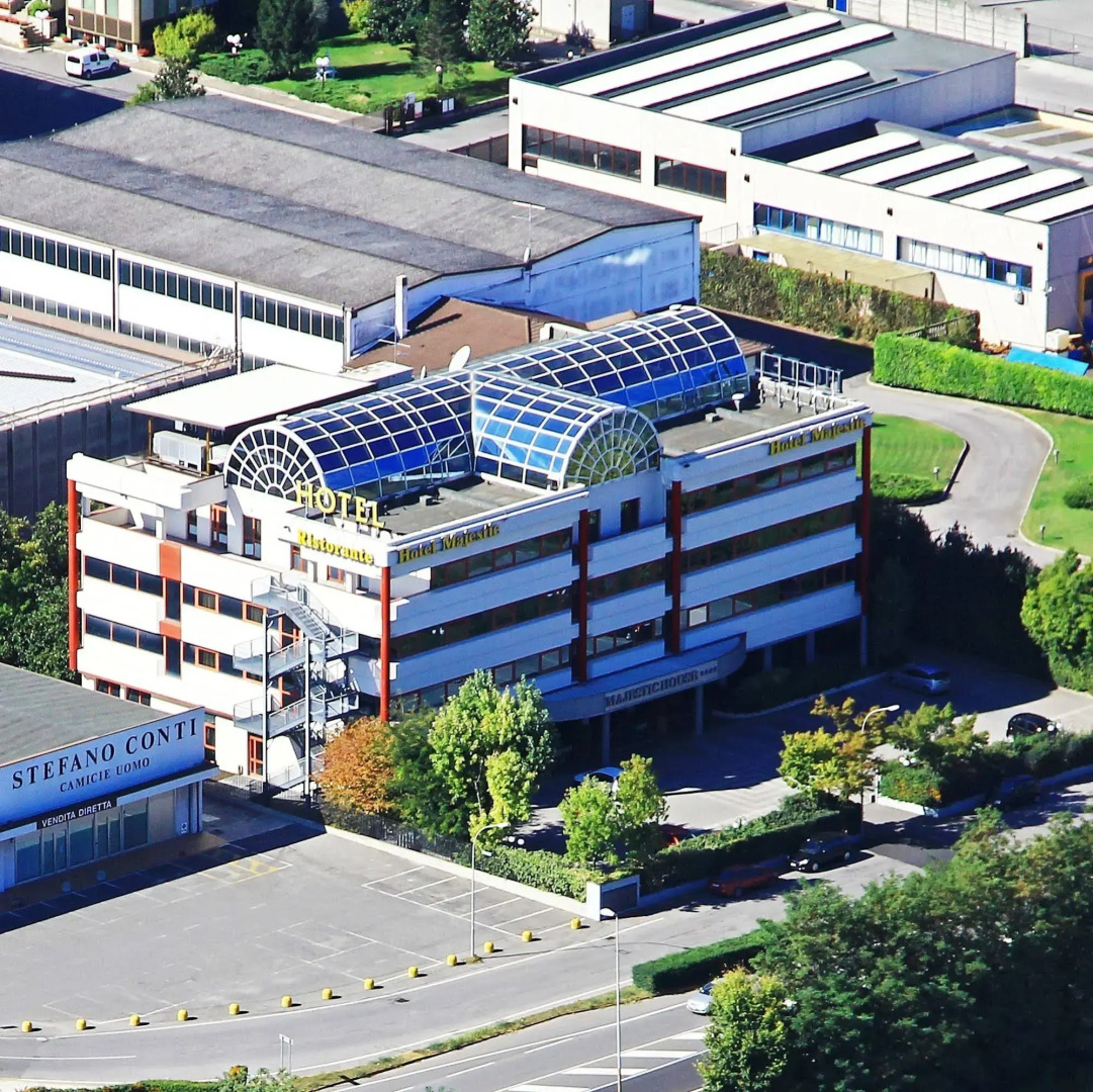 MajesticHouse Conference & Restaurant