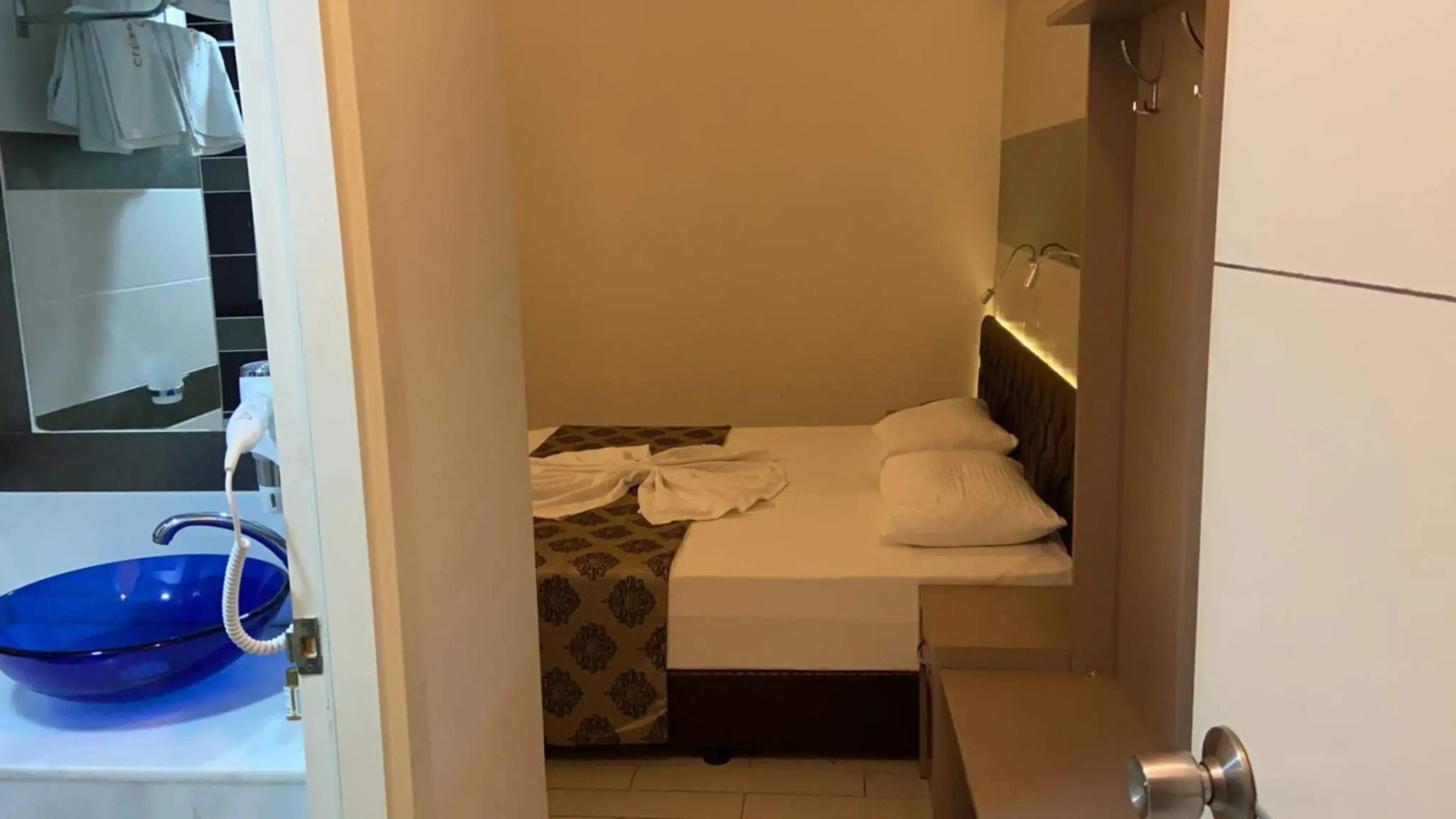 Cleopatra City Hotel