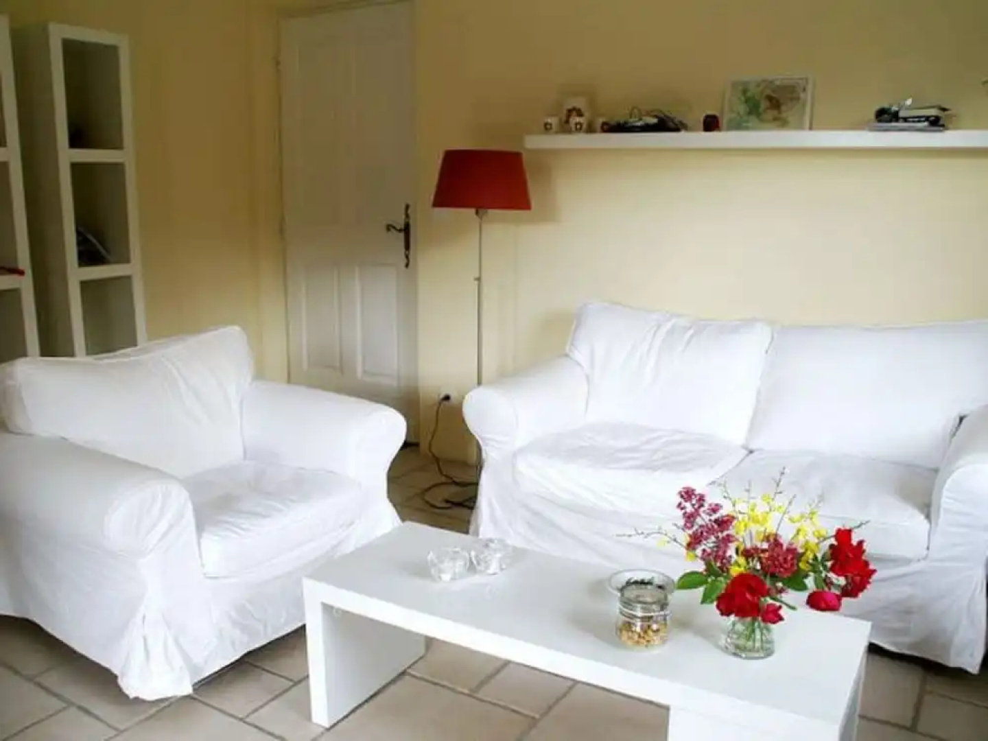 Splendid Apartment With a View on Montbrun-les-bains, Near the Mont Ventoux