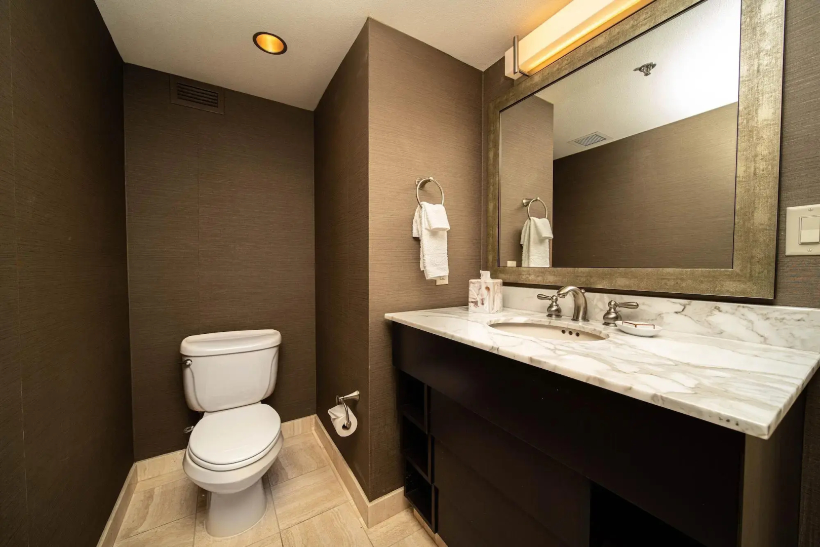 Reno Suites