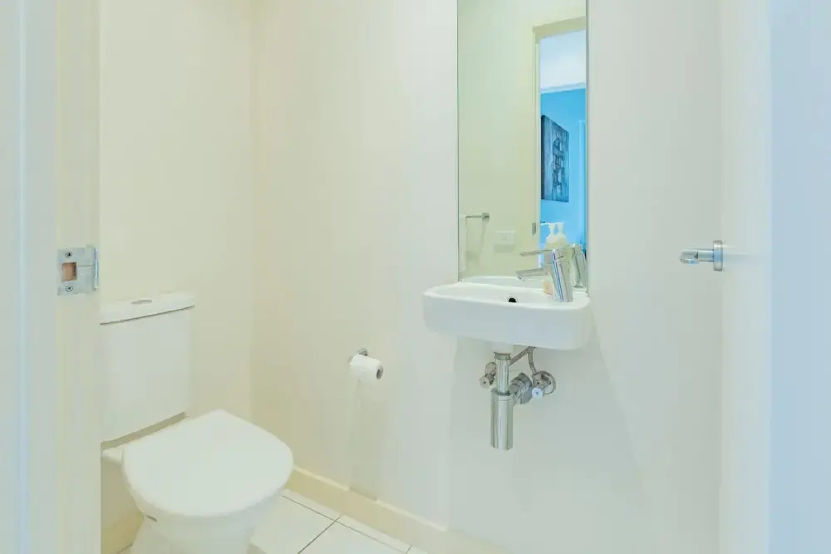 3 Bedroom Condo - Access to Pool Torquay