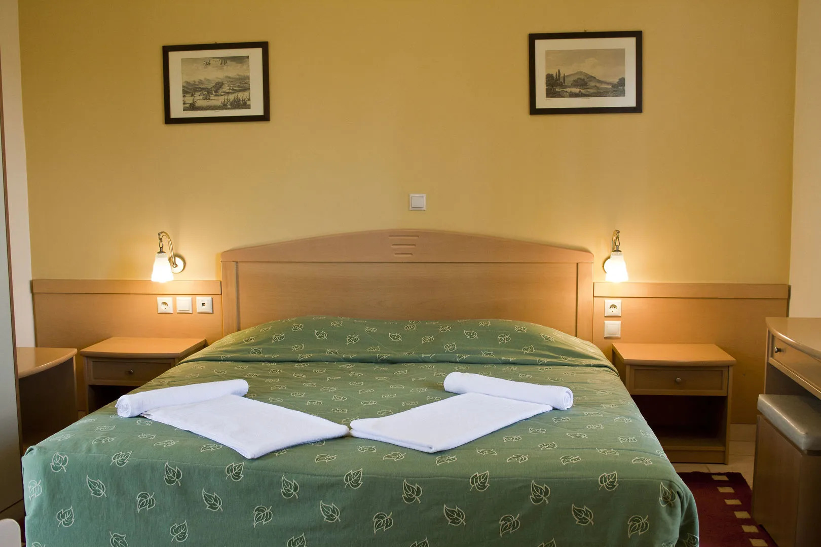 Alonia Studios & Maisonettes