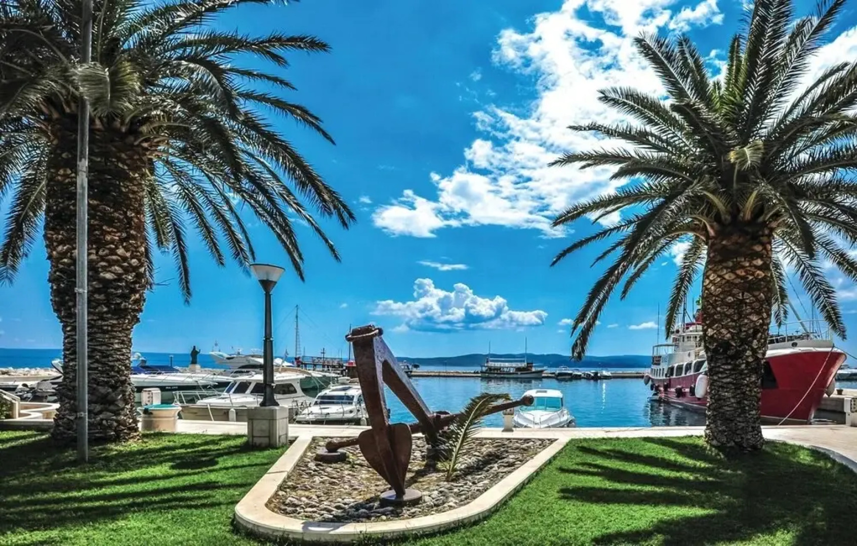 Stunning Home in Bast With Wifi and 1 Bedrooms