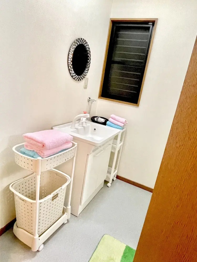 Inuyama Modern Room
