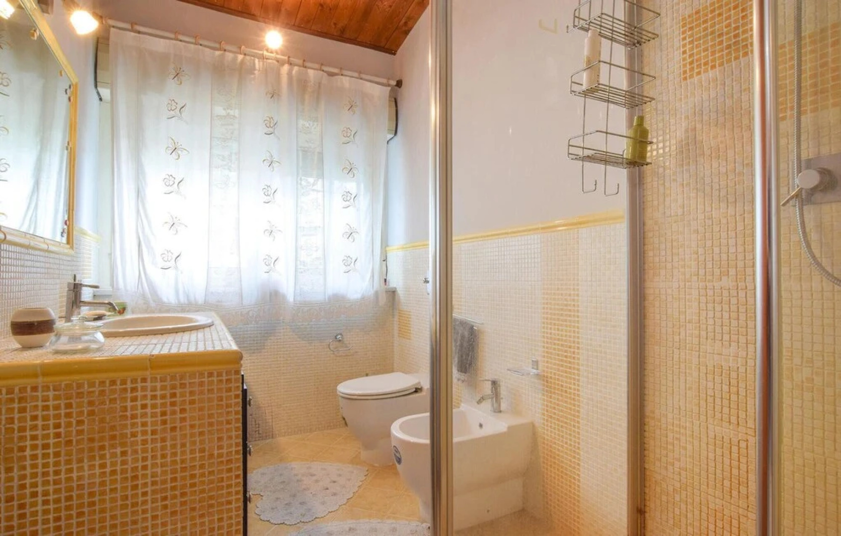 Amazing Home in Altavilla Milicia With Outdoor Swimming Pool, Wifi and 3 Bedrooms