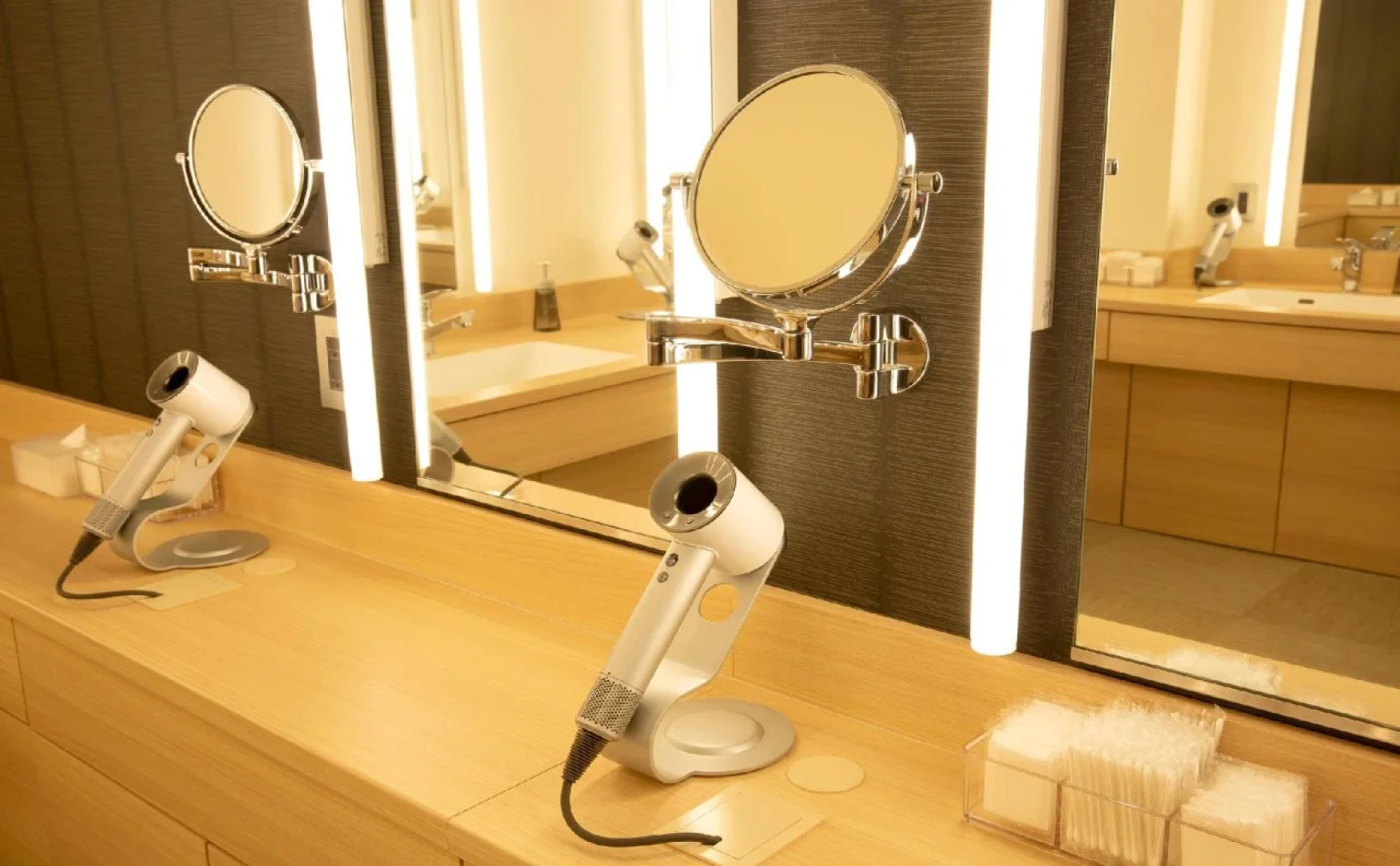 Отель Keihan Kyoto Hachijoguchi