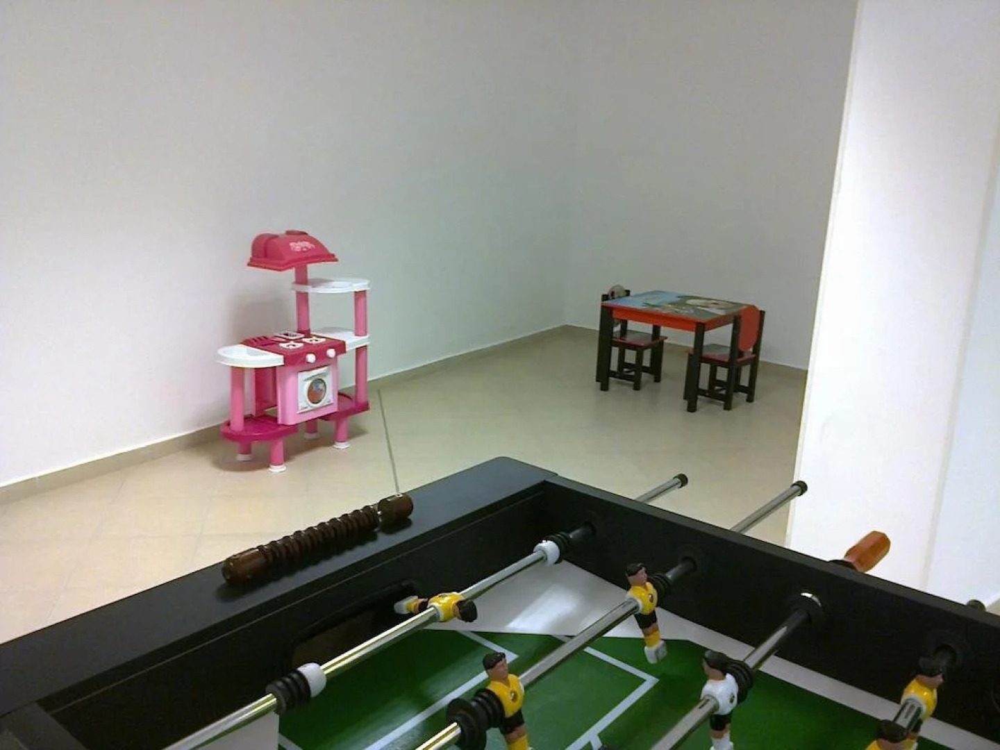 Silver Beach Apart Complex