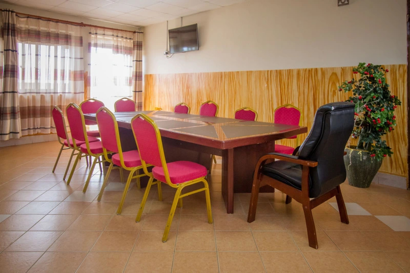 Wamala Lake View Hotel