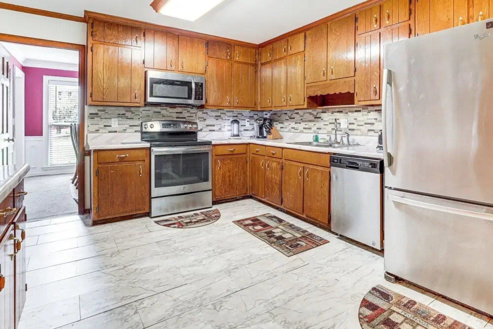 Pet-friendly House w/ Deck in Lawrenceville