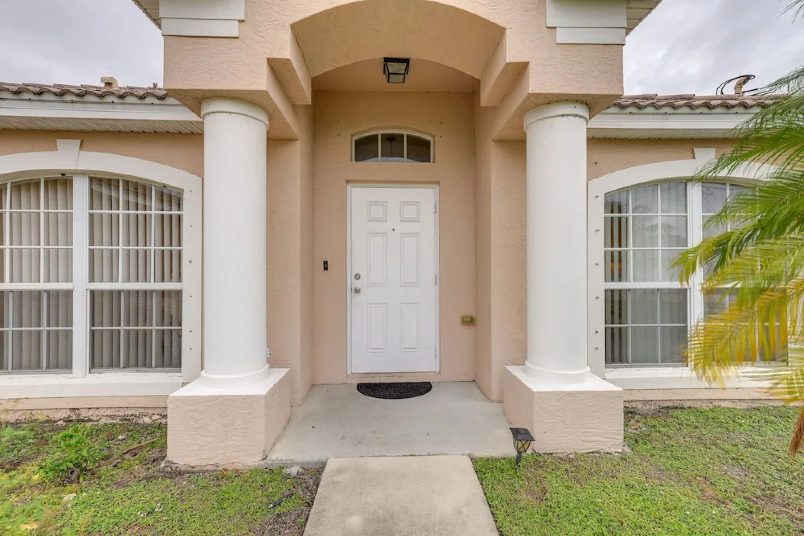 Pet-friendly Port St Lucie Home ~ 5 Mi to Marina!