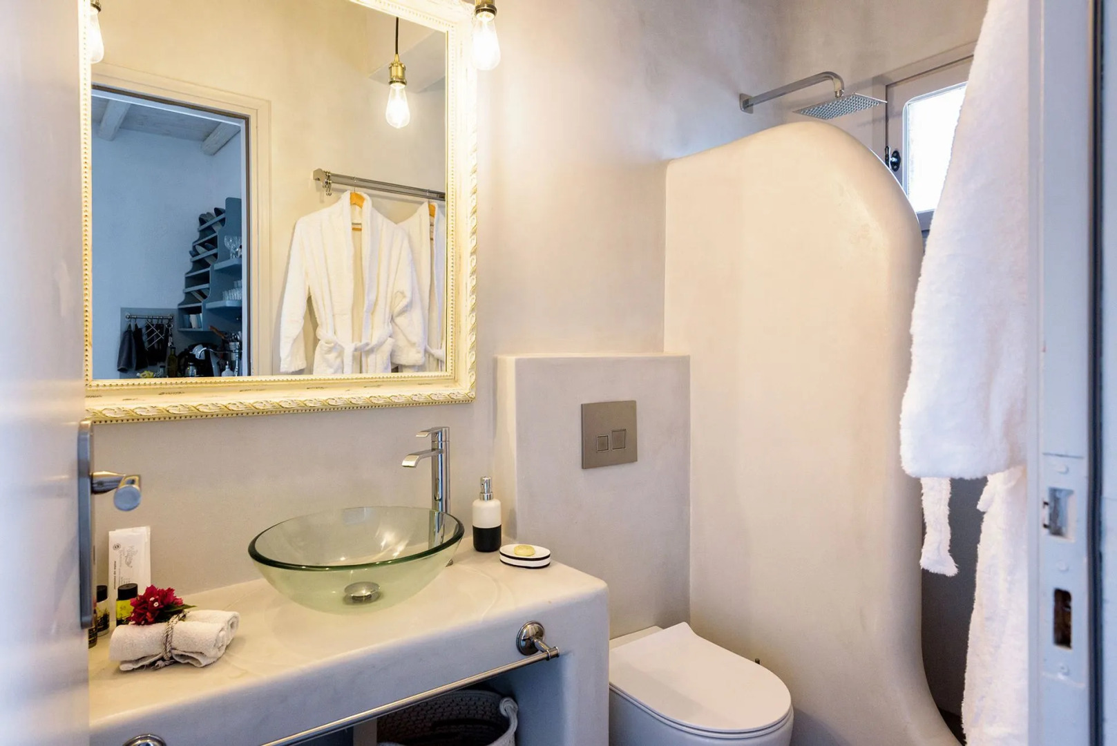 Blue Waves Suites And Apartments Paros