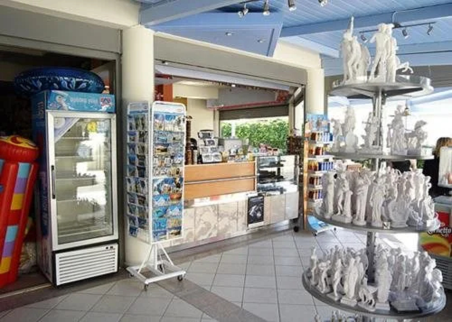 Nirrides Apts Sutdios