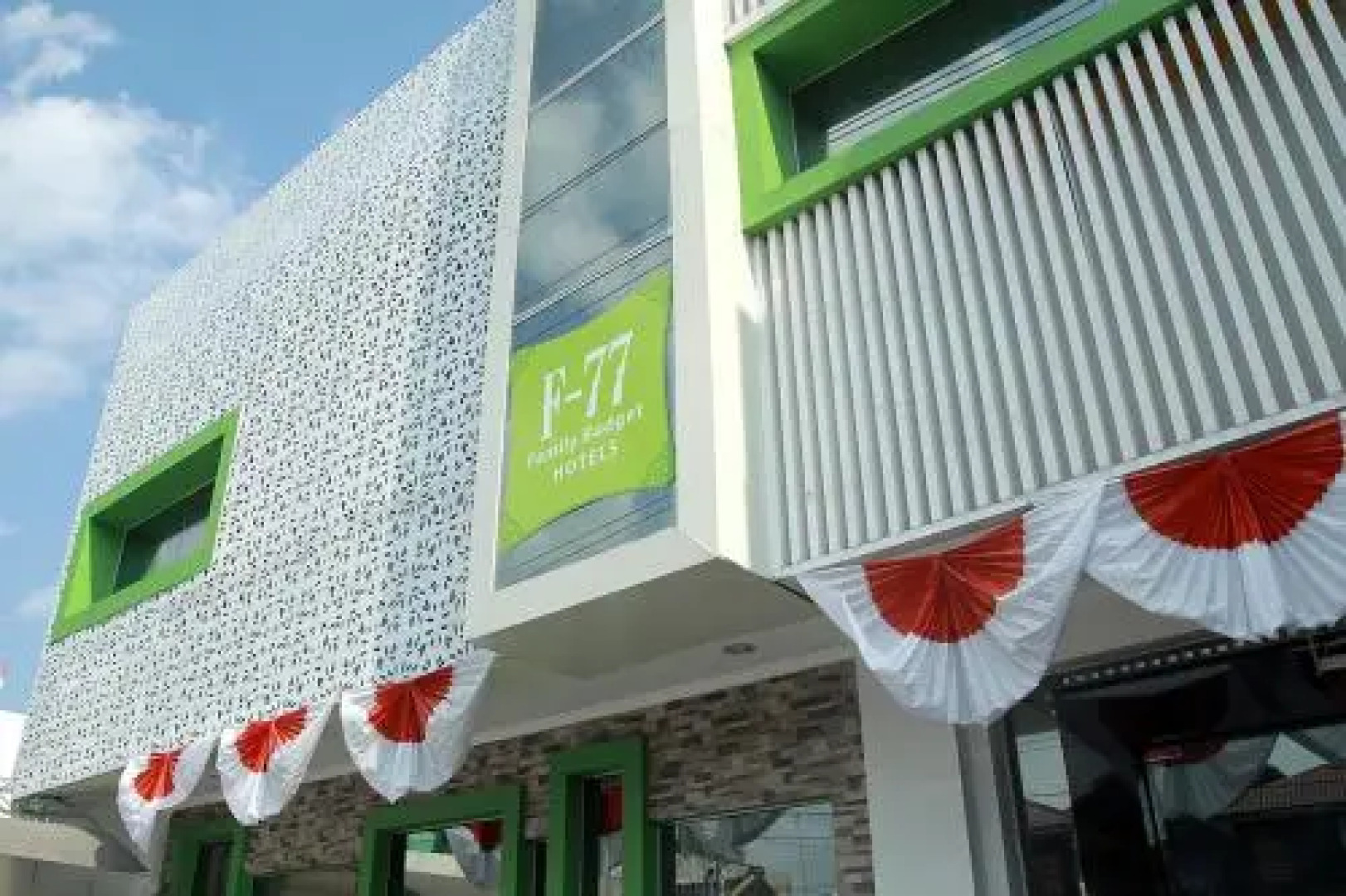 Family Budget Hotels F77