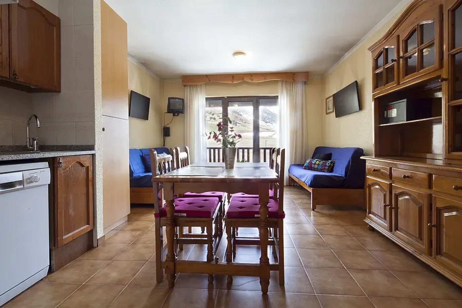 Apartamentos Deu Sol by Habitat