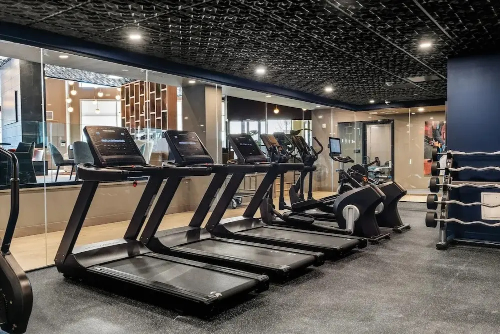 Luxury Apartments by Hyatus White Plains