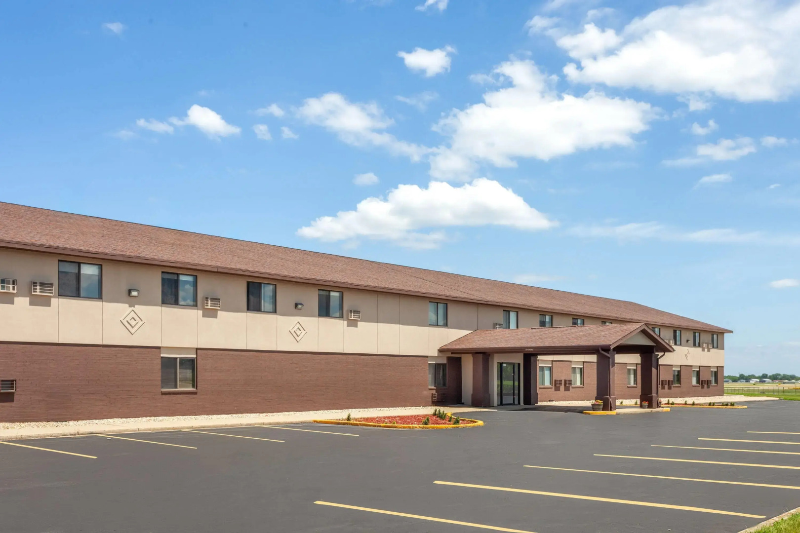 Baymont by Wyndham Oshkosh Airport