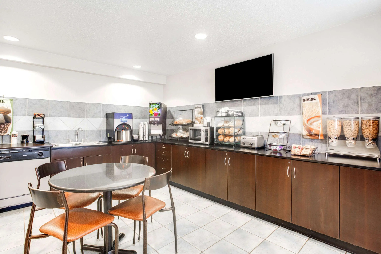 Microtel Inn & Suites by Wyndham Bath