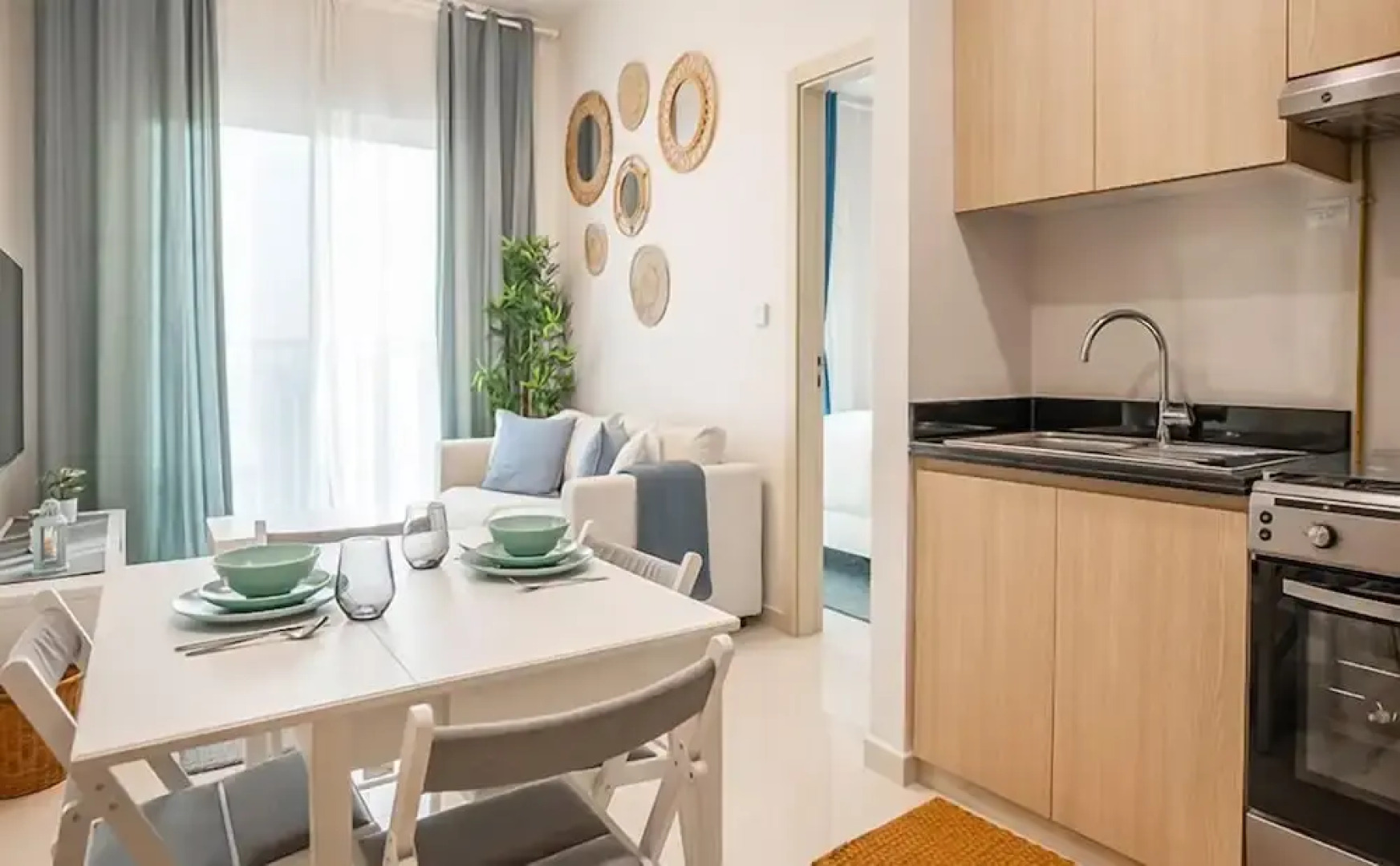 Elegant 2BRApt In Damac Hills 2