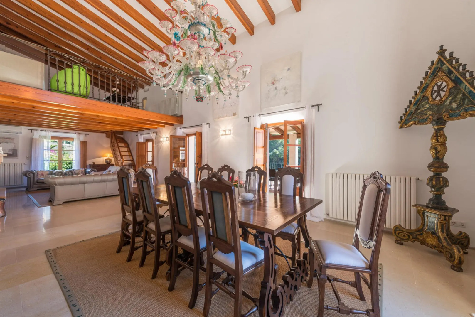 CIRCE - Stunning townhouse with an indoors heated pool in the mountains. Free WiFi