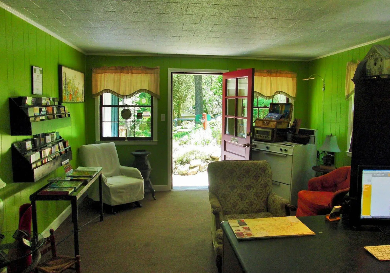The Pines Cottages