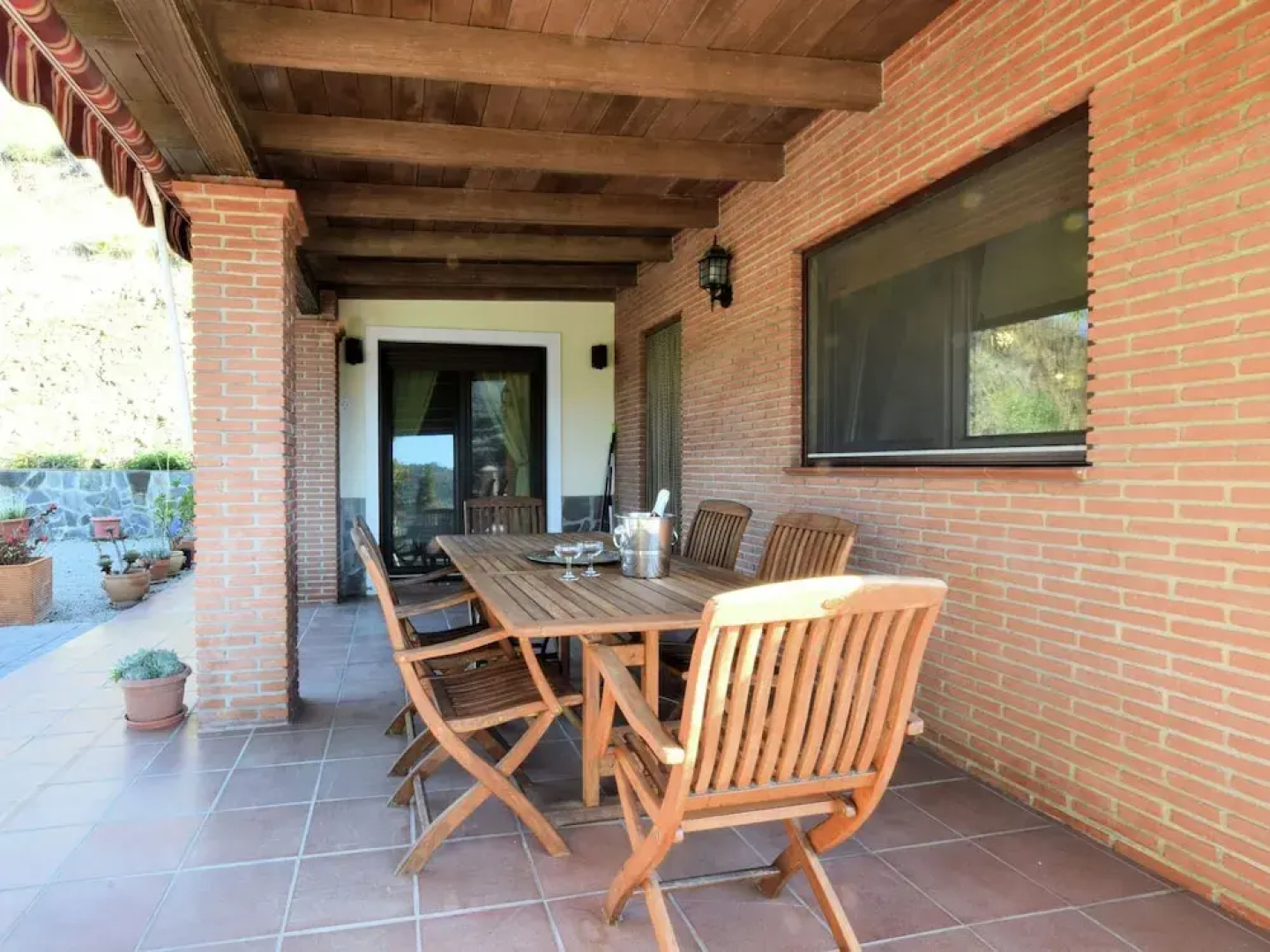 Independent Villa With Private Pool on an Estate in Sayalonga Costa del Sol