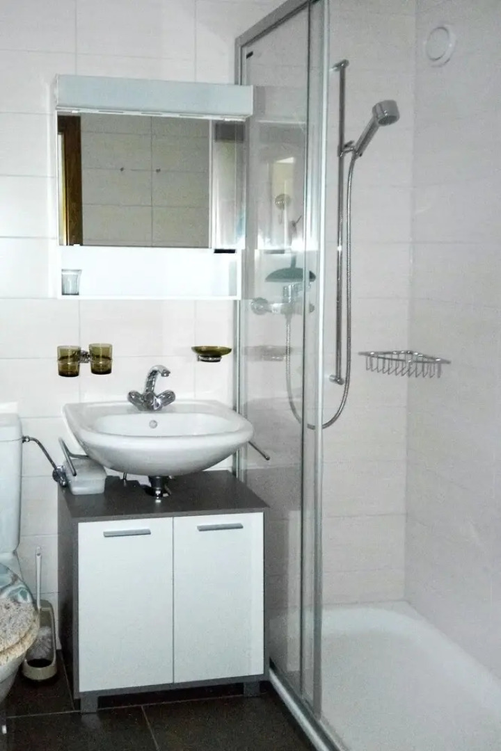 Domino B 48 Leytron in Leytron