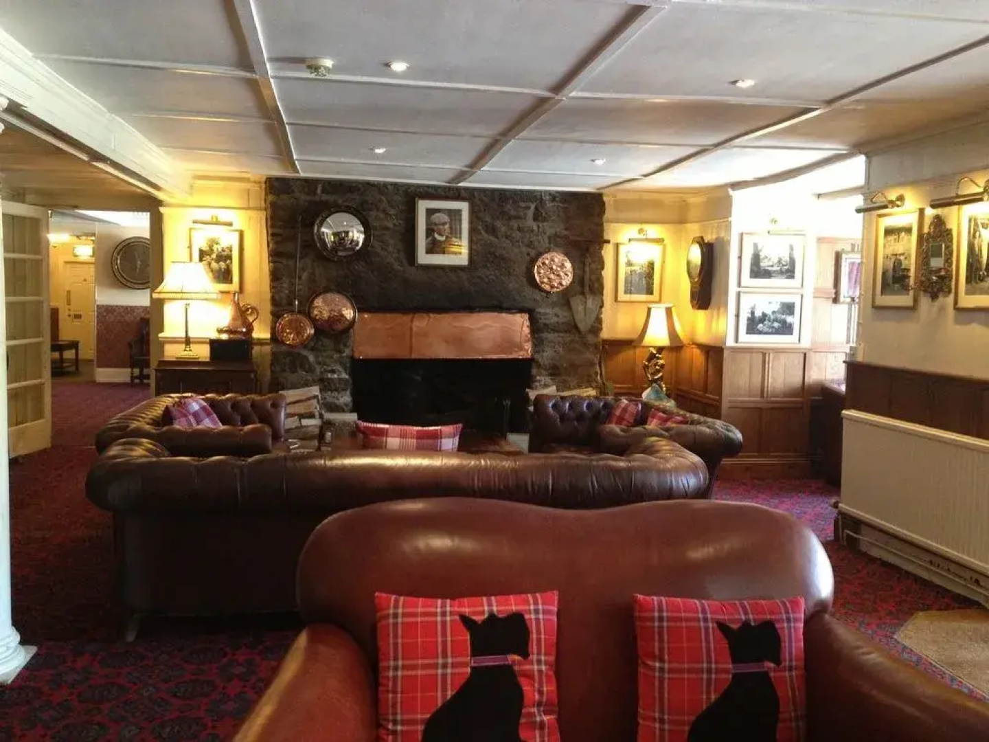 Two Bridges Hotel