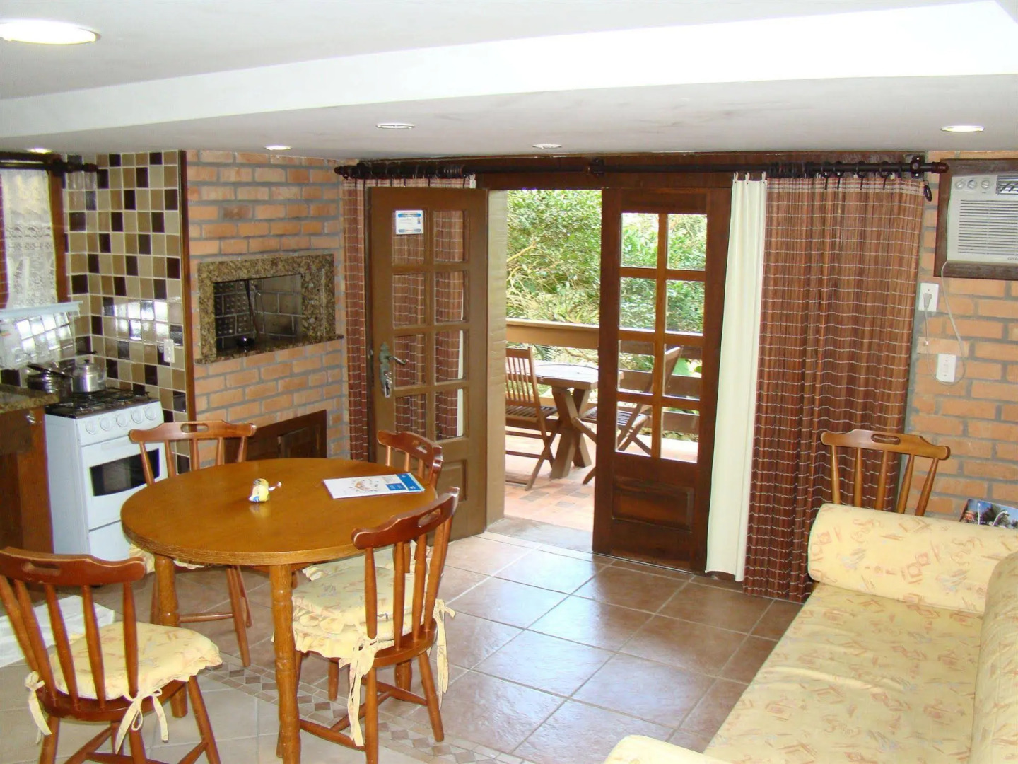 Pousada George's Village