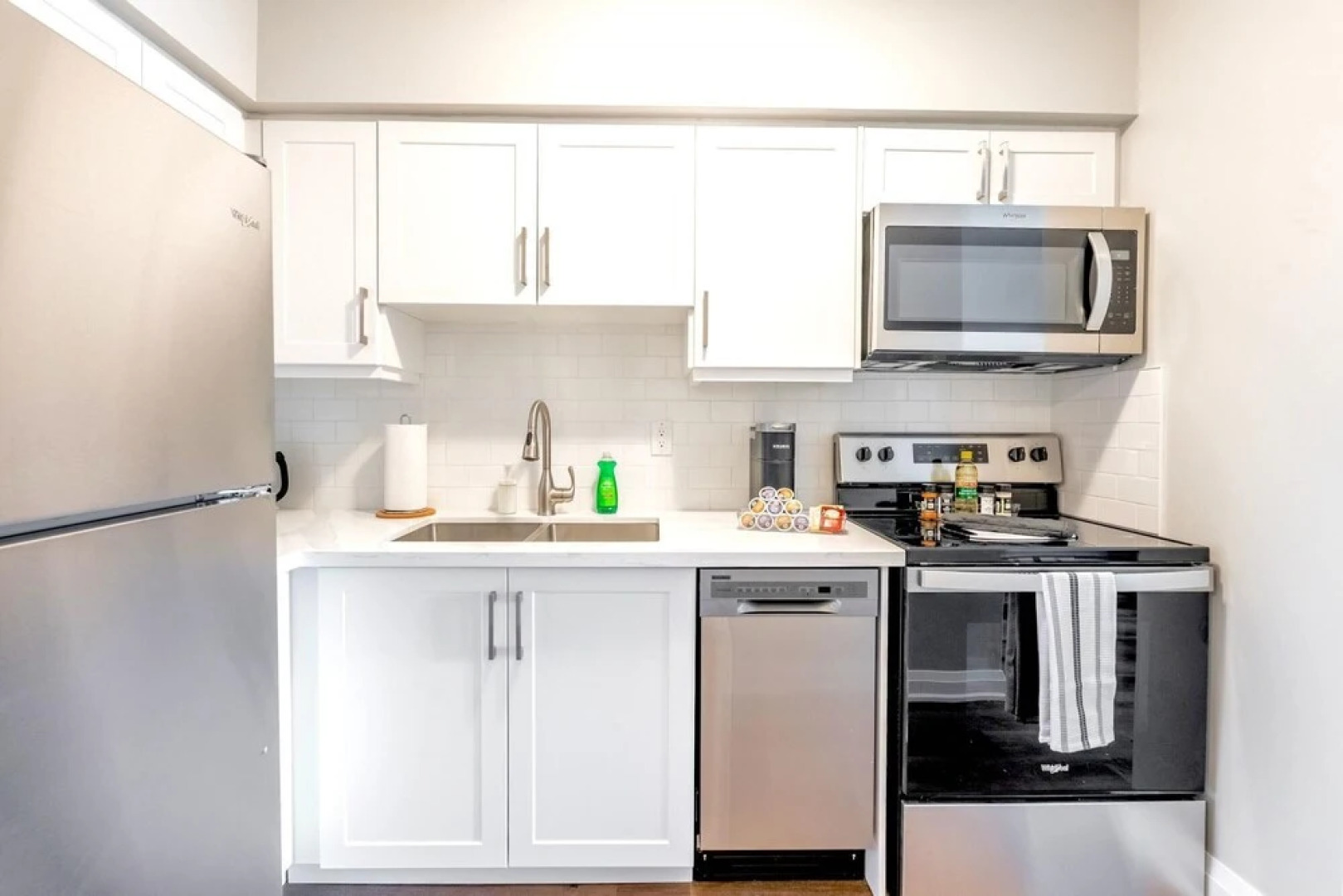 1BR Loft Near DT Cambridge - Trails and Parks