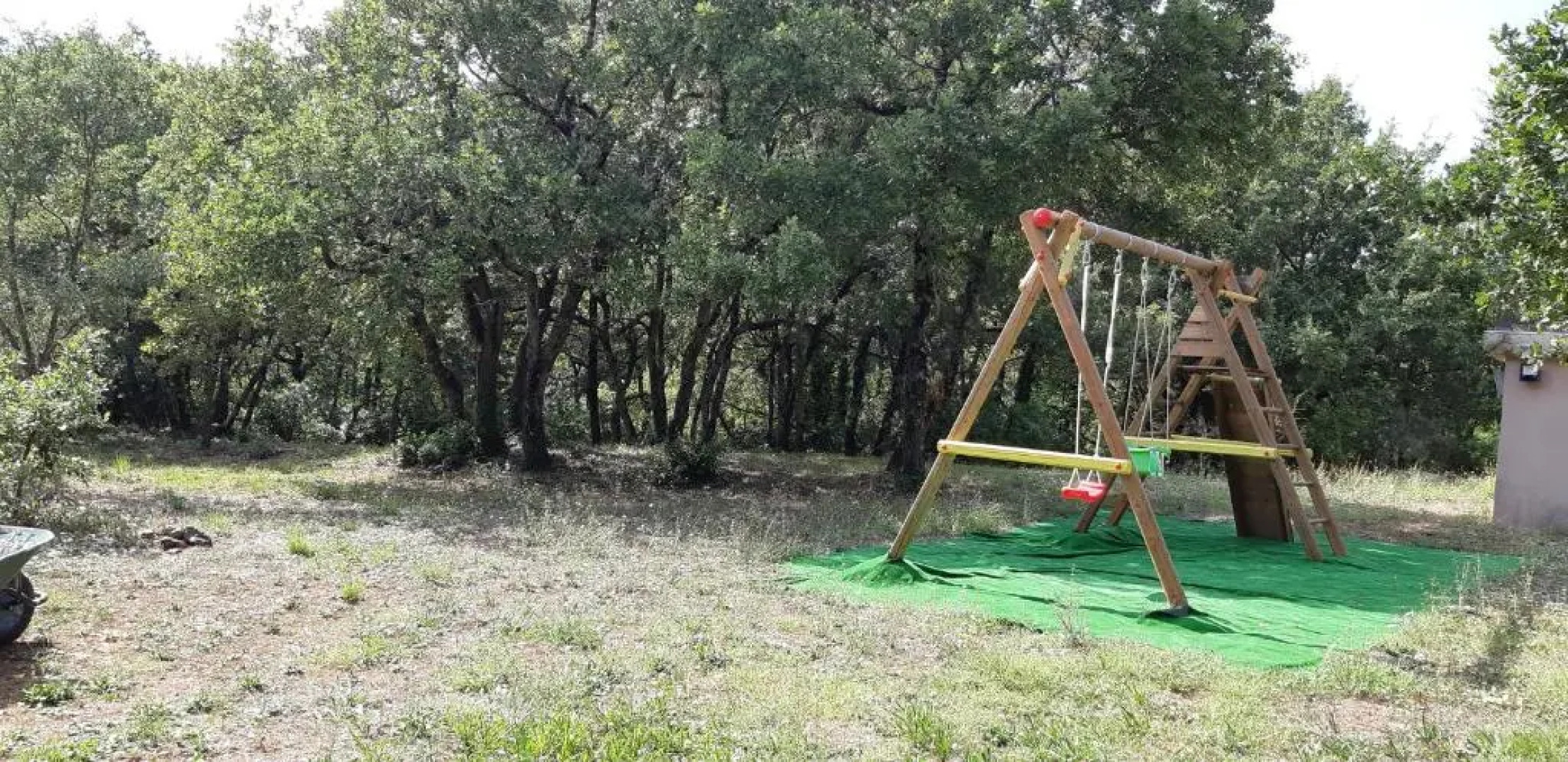 T2 Au coeur des chênes 1831 route de Mazaugues