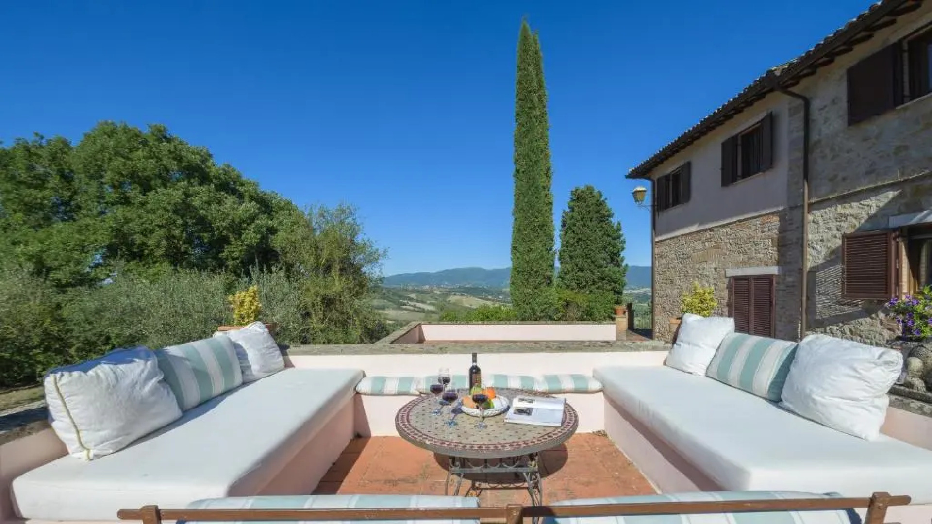 Pg-l188-lmne0at - Hostal de Todi 12