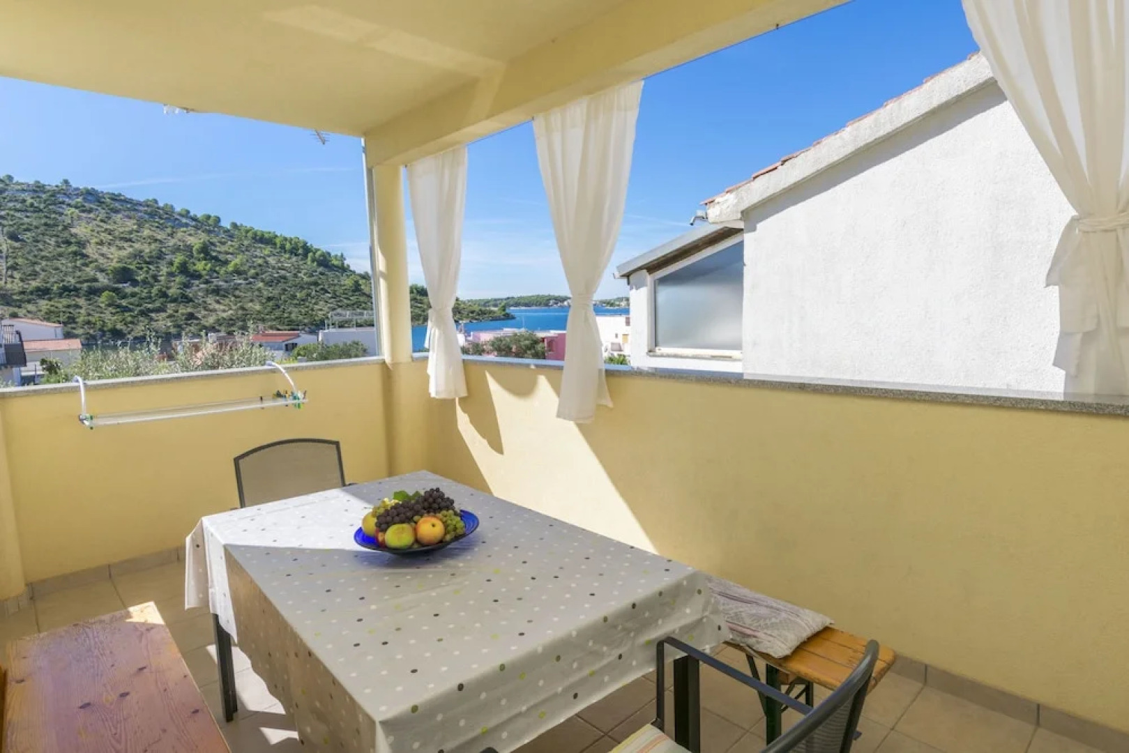 Apartments Glorija Rogoznica