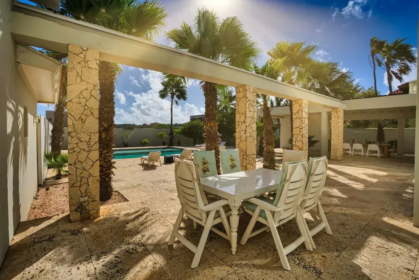 Direct Ocean Front Villa With Private Pool + View! Boca Catalina Malmok!
