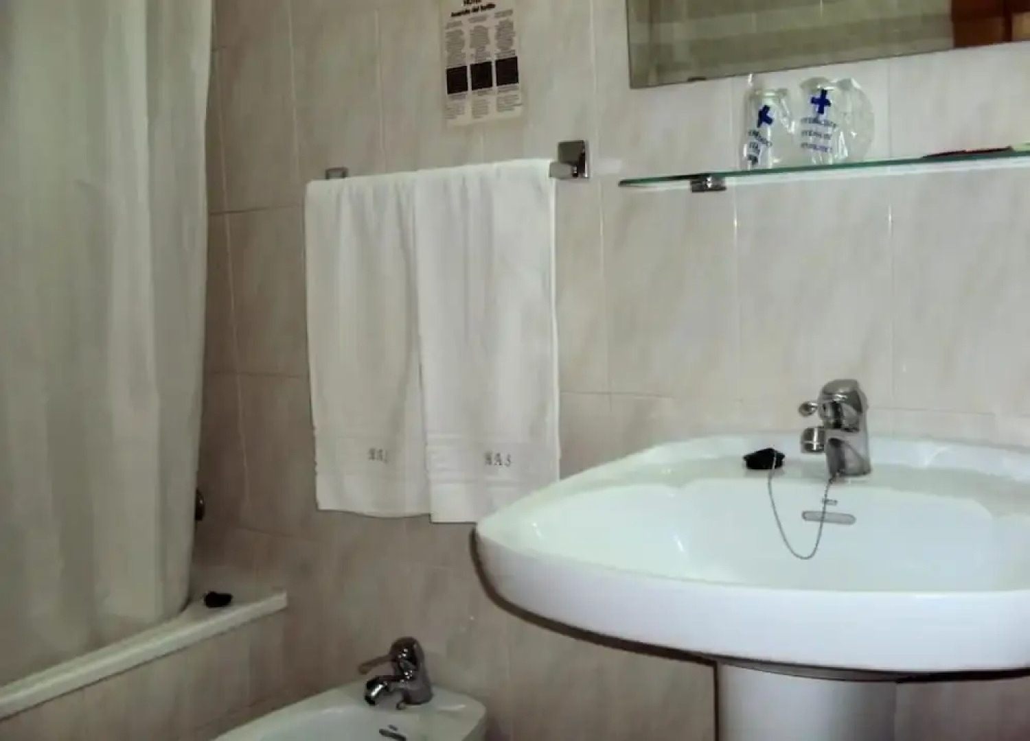 Hotel Avenida Del Sotillo