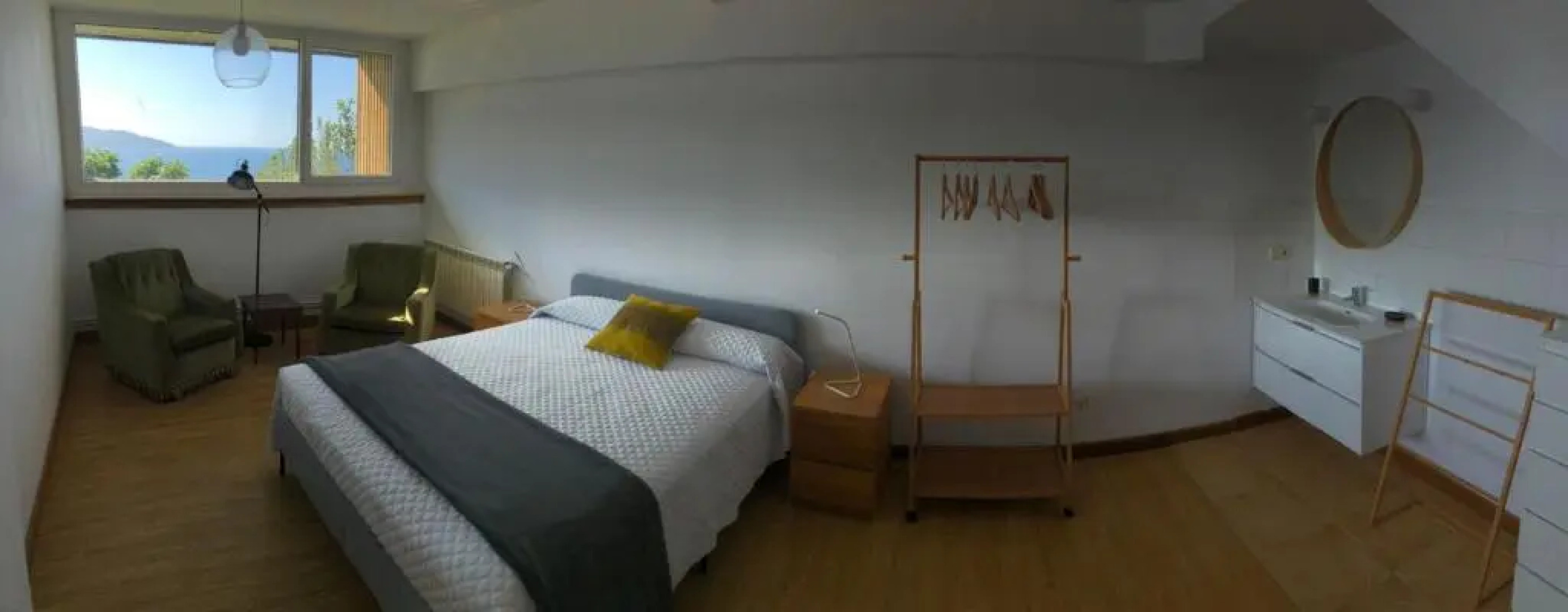 Adosado en la costa con excelentes vistas al estuario de Urdaibai