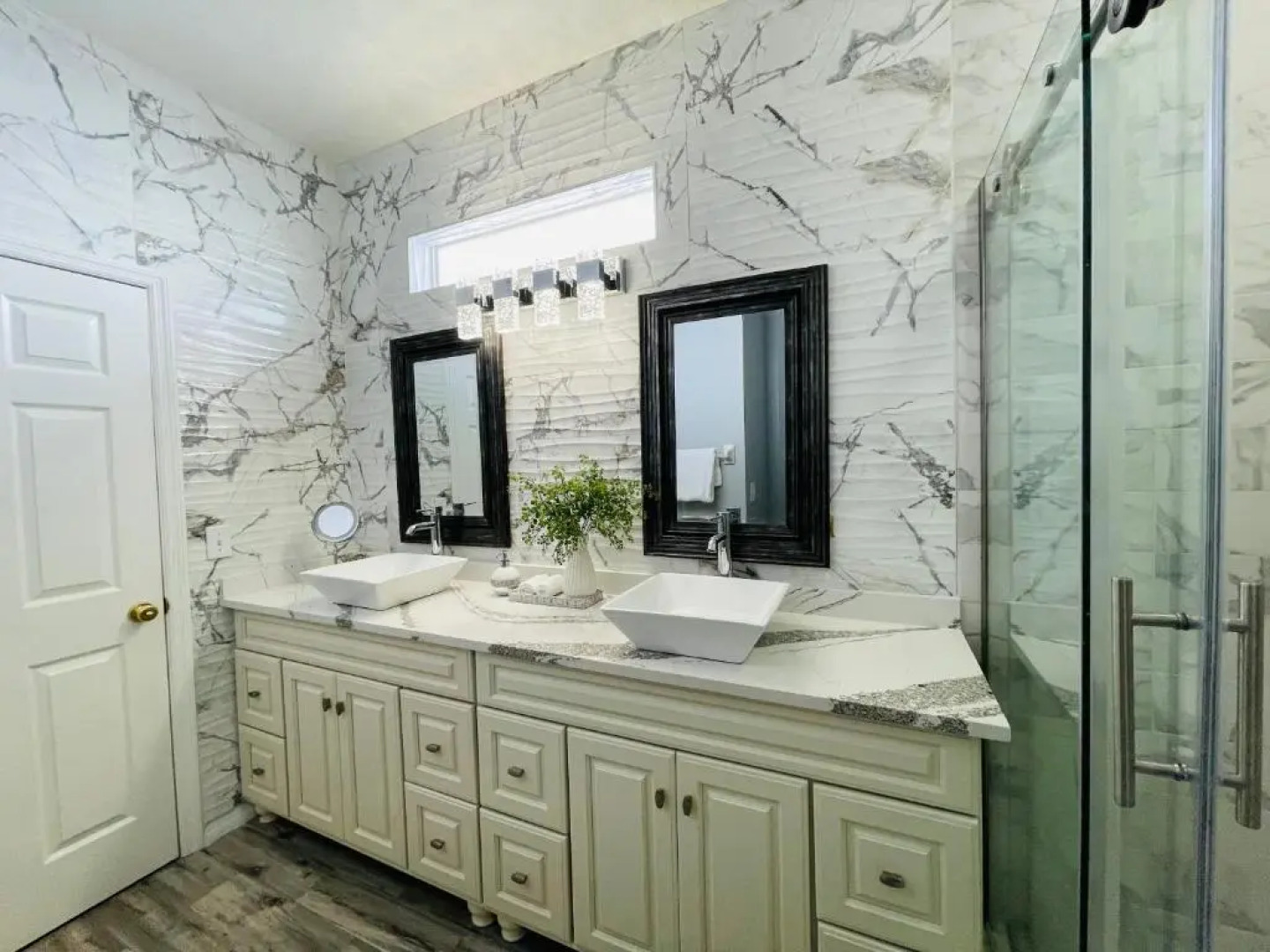 Paradise Pool Home Near IMG and Siesta Key Beach