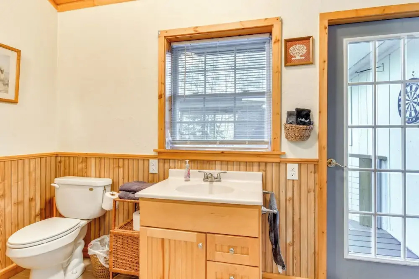 Riverfront Newland Home w/ Pool & Golf Club Access