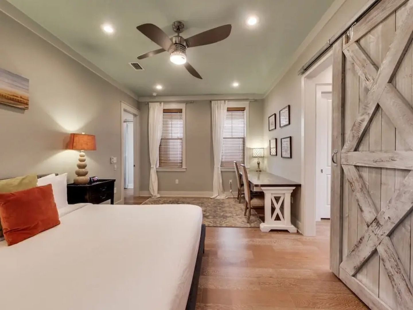 The Dawn Treader - 1232982